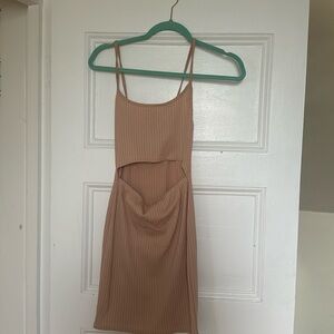 Pretty little things size 4 dress